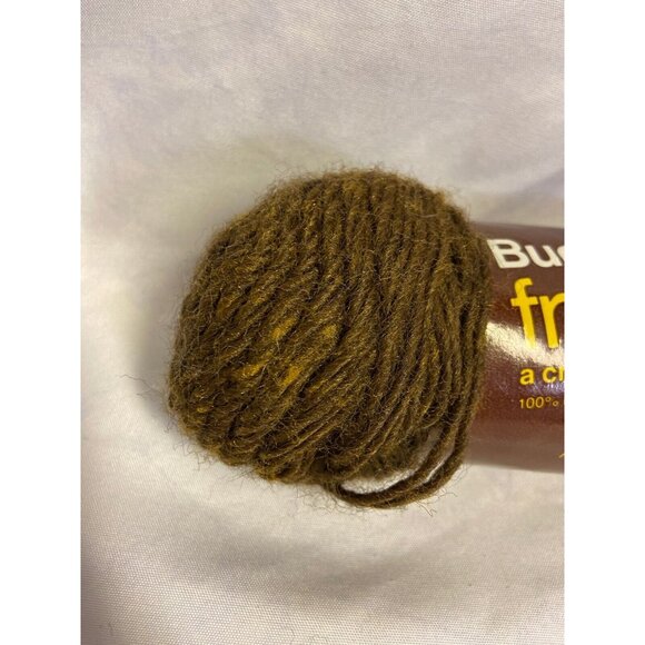 Bucilla Fruitwood Yarn Dark Brown W Gold Flecks 150 Yds - Picture 4 of 6